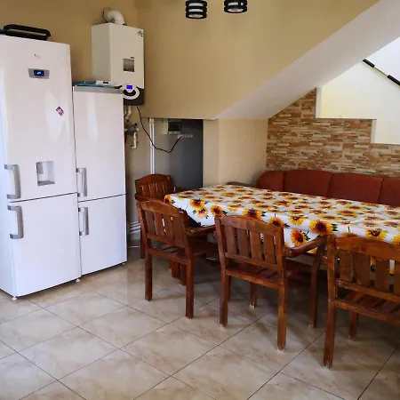 Casa Cu Verdeata Pensjonat *