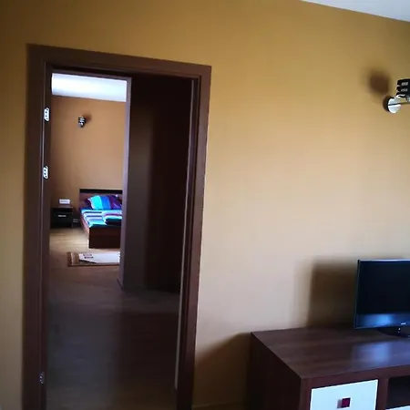 Pensjonat Casa Cu Verdeata Douăzeci şi Trei August