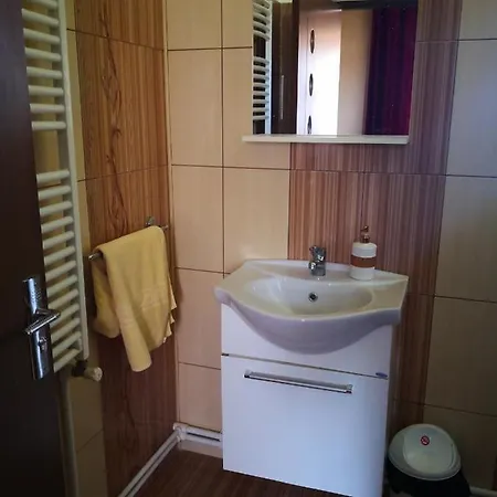 Casa Cu Verdeata